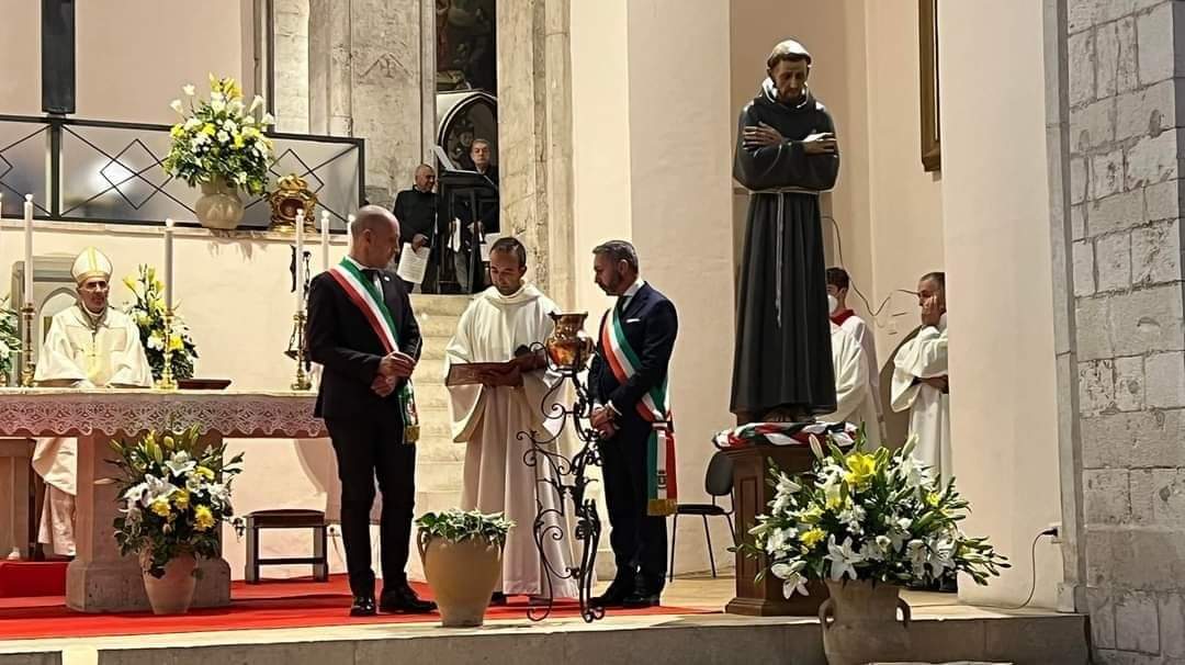 Celebrata ieri la Messa crismale presieduta da mons. Giovanni Massaro  vescovo dei Marsi 