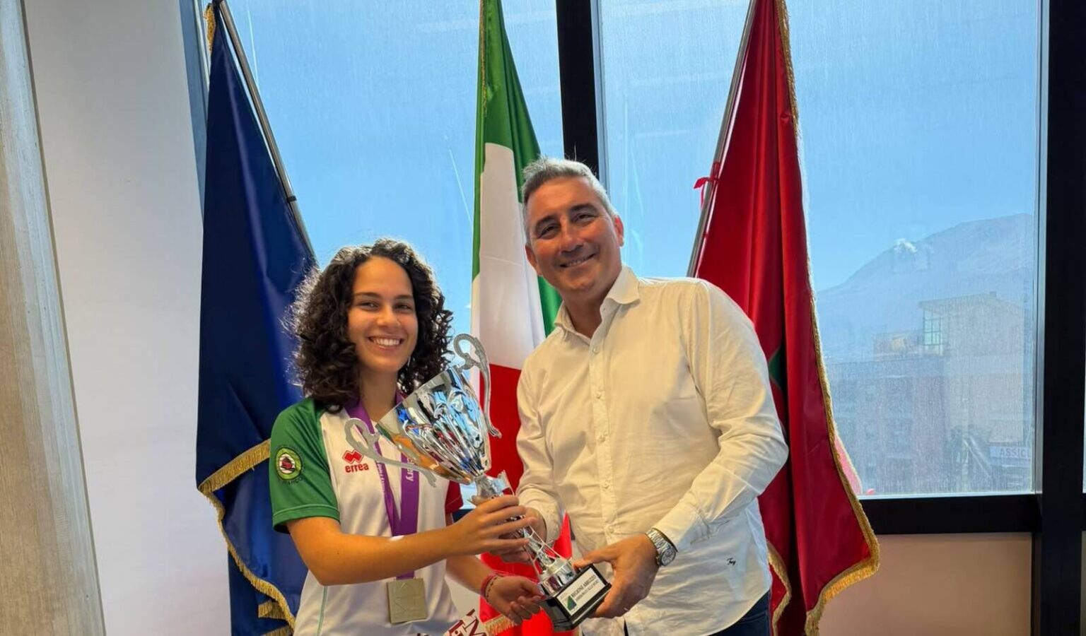 Photo: espressione24.it Abruzzo Honors Archer Giorgia Montaldi for Triple World Championship Win